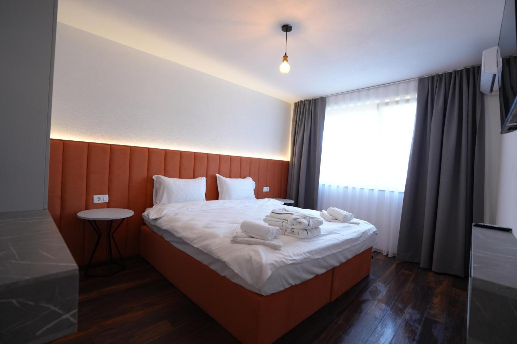 Biond Hotel Prizren Extérieur photo